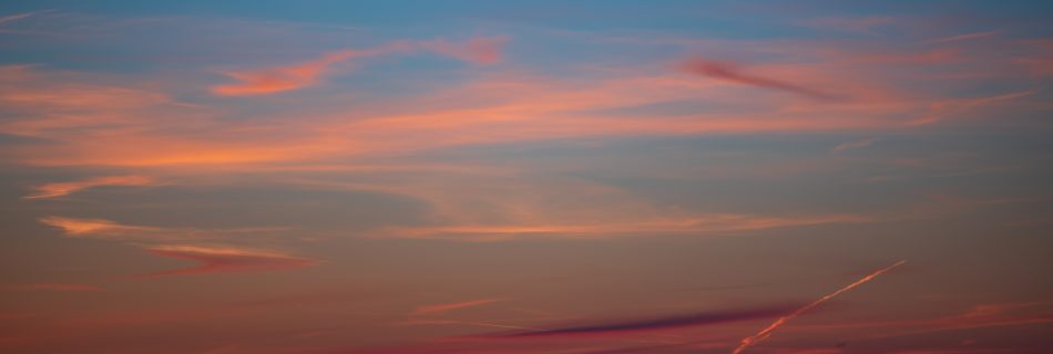 arijit-sarkar-england-shore-sunrise-with-red-cloud