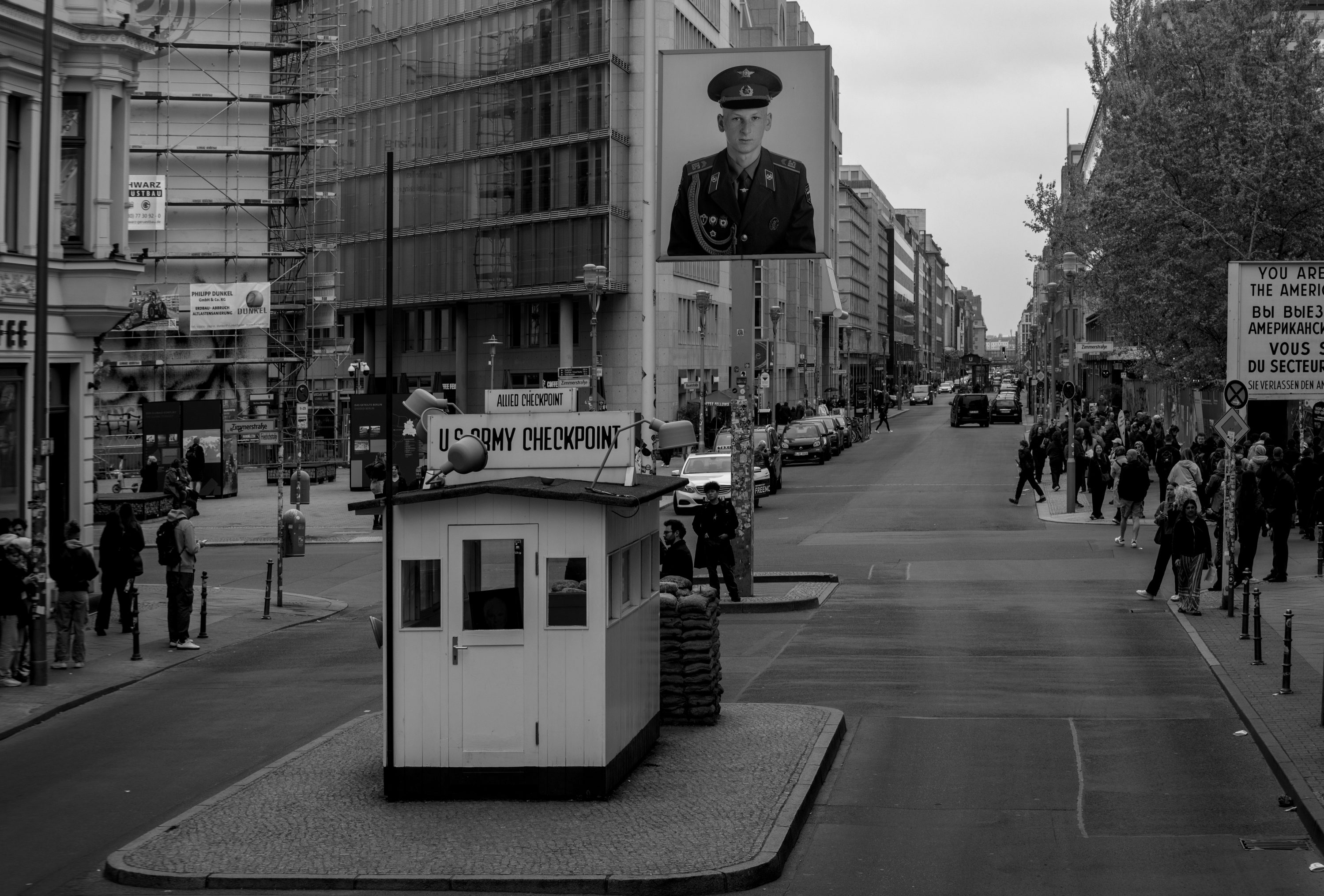 berlins famous checkpoint charlie
