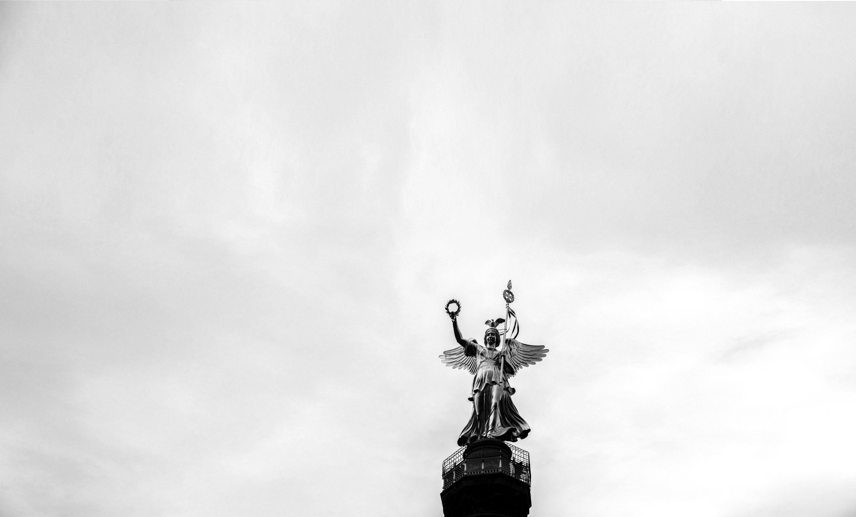 berlins victory column