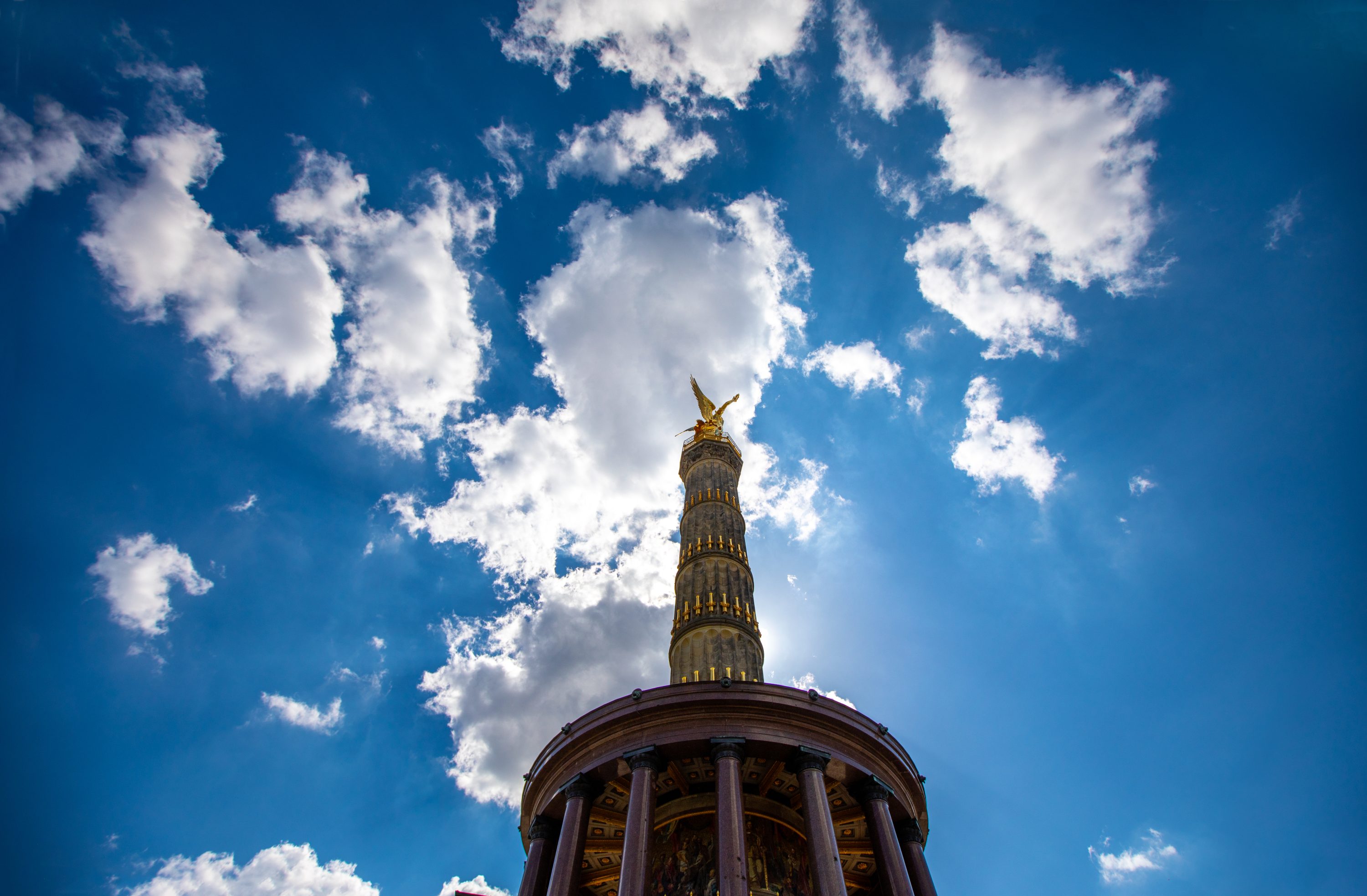 berlins victory column in blue sky