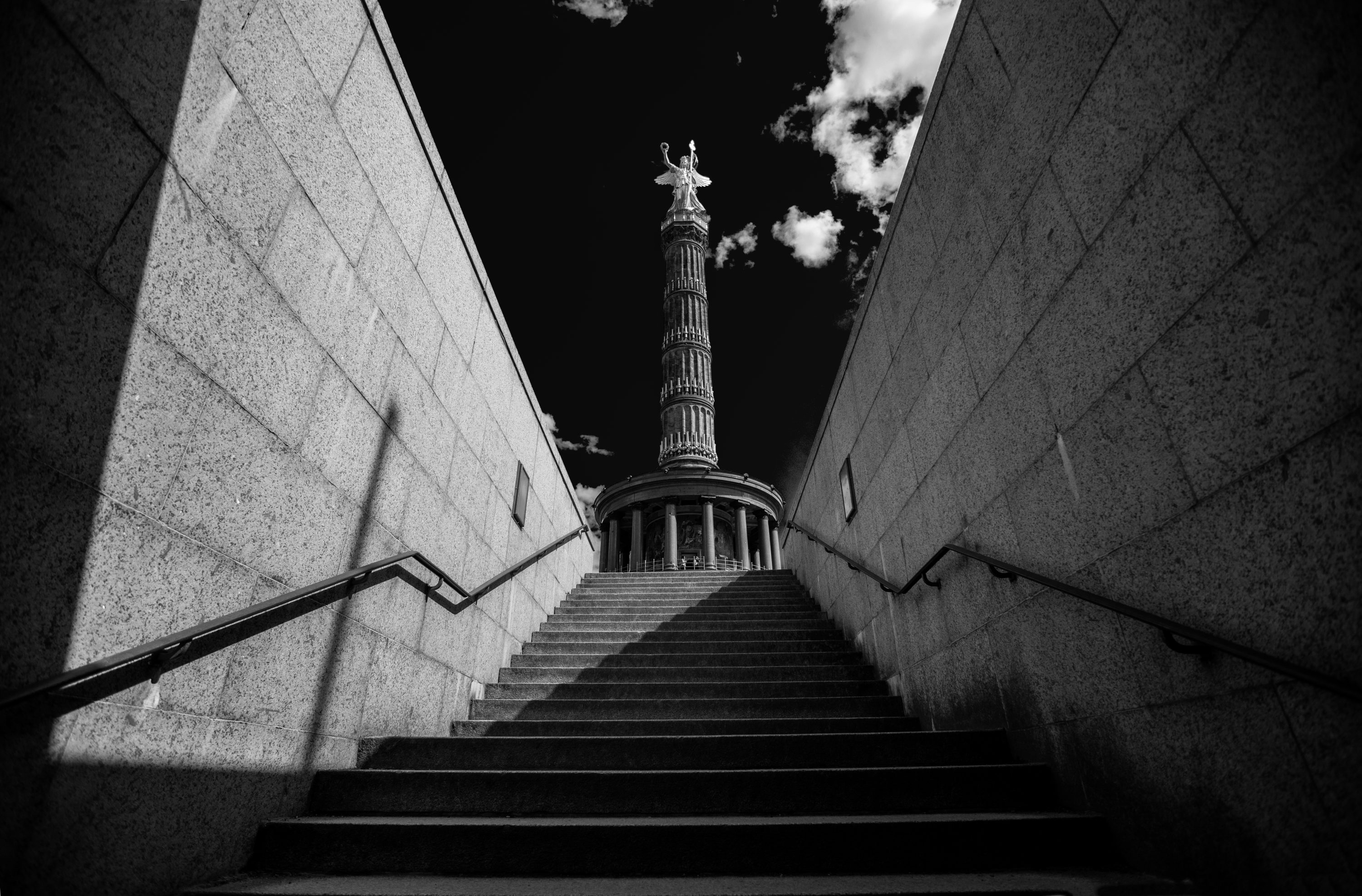 berlins victory column viewed from stairs
